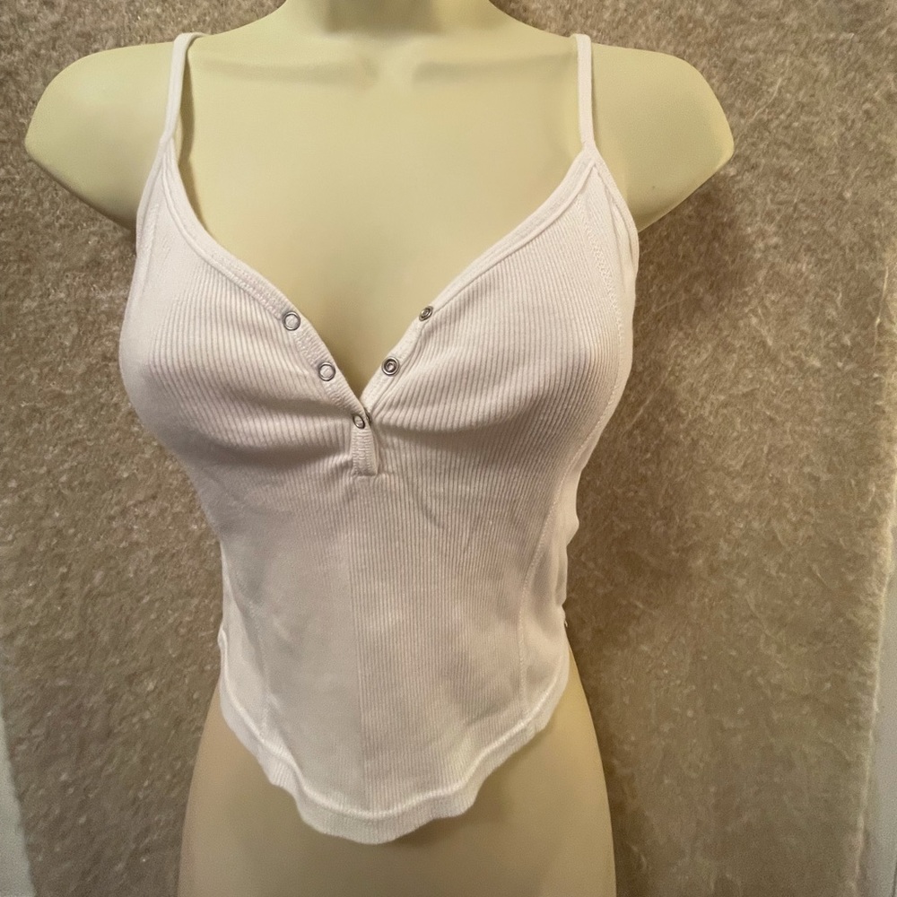 Cute cropped tank